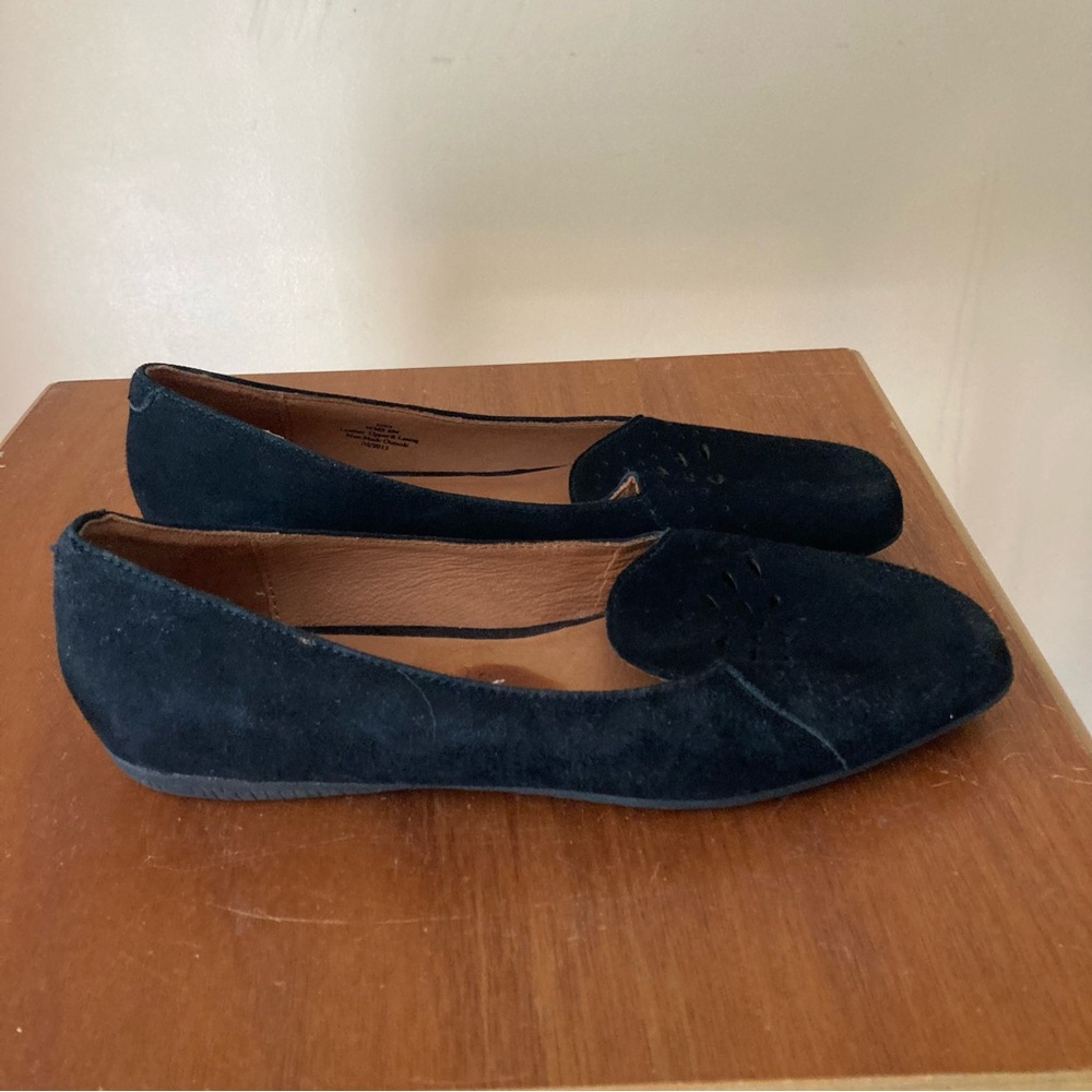 Gentle Souls by Kenneth Cole Black Suede Erica Loafers